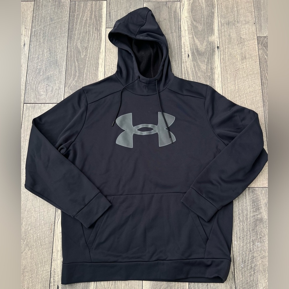 Under Armour Hoodie-Men’s XL